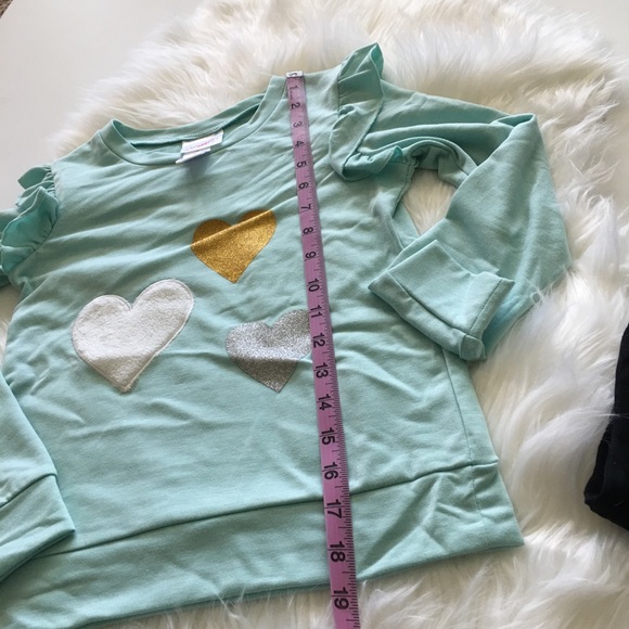 Girls 2 Pc Set - Picture 4 of 6